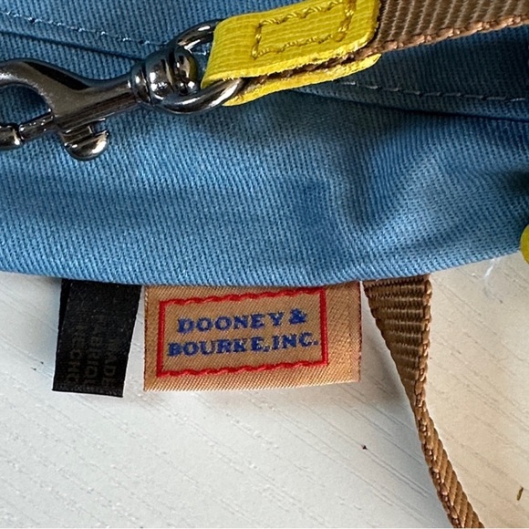LIKE NEW Dooney & Bourke Citrus Delight Crossbody listing is just for the bag - Picture 13 of 13